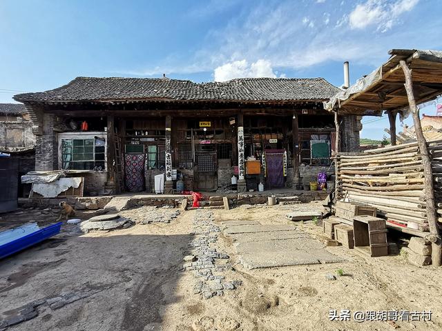 山西旅游避暑胜地灵空山下一农村，独特古建惹人着迷