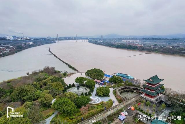 低调又有料的“废弃路”！连接江西和广东，不限车型，人少景美