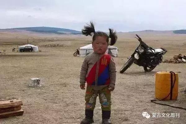 第一期《鄂尔多斯文化周刊》你知道蒙古人怎么给孩子起名吗？