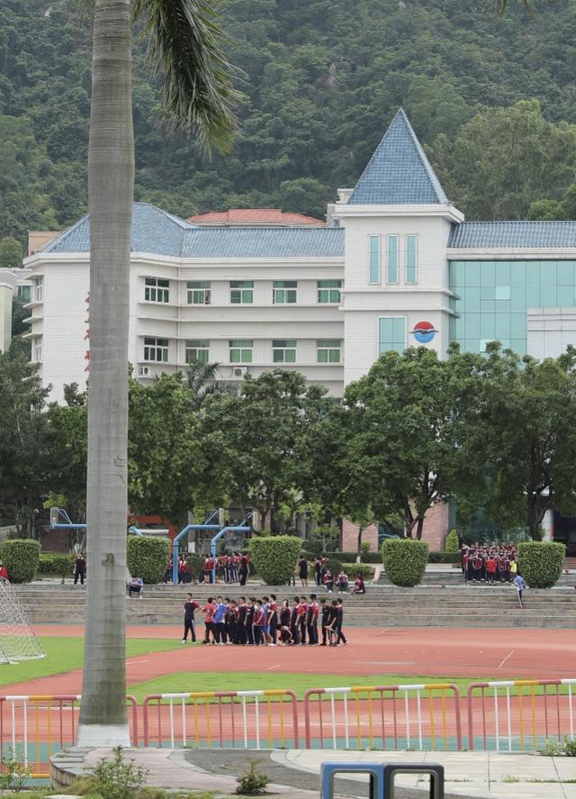 起底深圳富源学校：与衡水中学合作办学，以重奖吸引优质生源