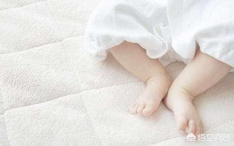 2个月婴儿脚长标准值是什么样子的呢？